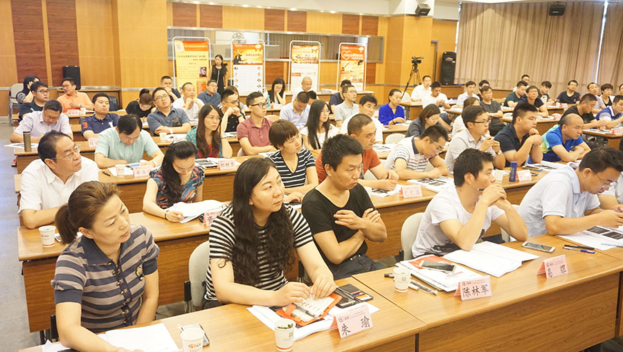 学习能力才是企业最核心的竞争力，特别是核心领导的学习能力